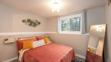 1 habitación, tabla de planchar con plancha, wifi gratis y ropa de cama