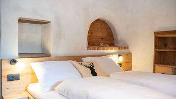 2 camere, ferro/asse da stiro, Wi-Fi gratuito, lenzuola