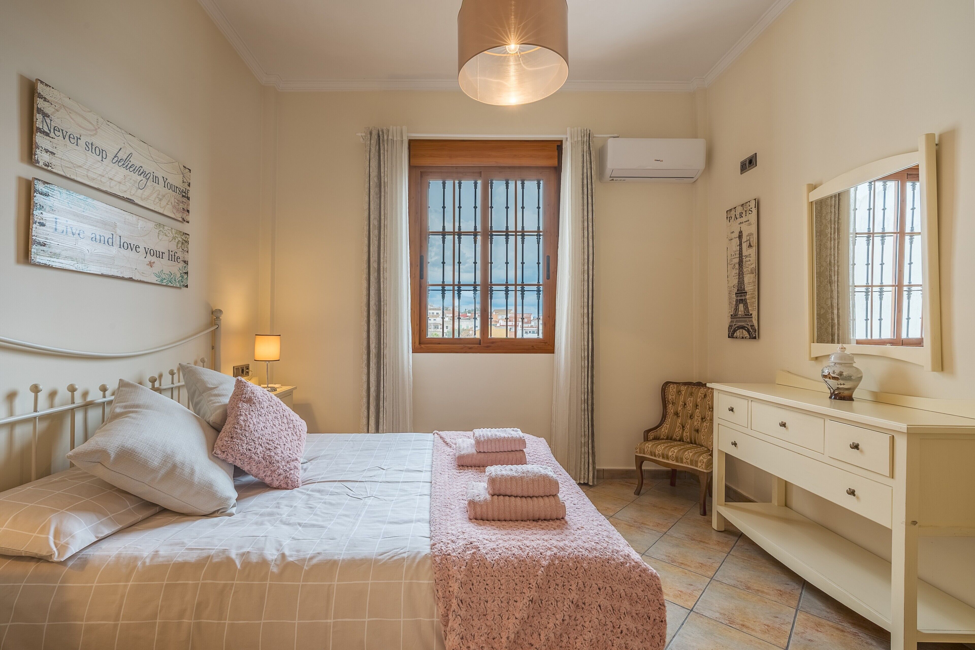 3 Schlafzimmer, Bügeleisen/Bügelbrett, kostenloses WLAN, Bettwäsche