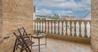 Holiday Home 'León' with Private Terrace, Wi-Fi and Air Conditioning
