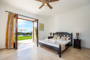 5 bedrooms, iron/ironing board, free WiFi, bed sheets - Country House 'Fortuna' with Mountain View, Private Pool and Wi-Fi (Manacor)