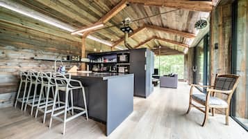 Bar (en la propiedad)