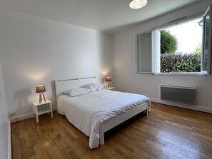4 chambres, Wi-Fi gratuit, draps fournis