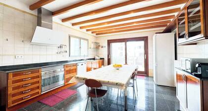 Holiday Home 'Cala Estancia' with Private Terrace, Wi-Fi and Air Conditioning