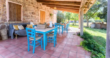 Room 'Tripla' with Private Terrace, Wi-Fi and Air Conditioning