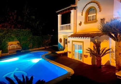 Villa 'Alba' with Private Pool, Wi-Fi and Air Conditioning