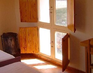 4 Schlafzimmer, Bügeleisen/Bügelbrett, Bettwäsche