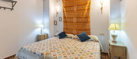 1 habitación, wifi gratis y ropa de cama