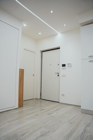 Interior - Room 'Le Nid' with Private Terrace and Wi-Fi (Savona)