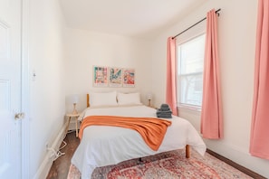 3 habitaciones, tabla de planchar con plancha y wifi gratis 