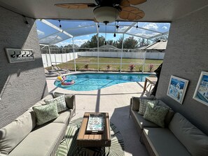 屋外プール、温水プール