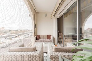 Terassi/patio