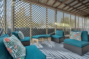 Terrace/patio - Cottage near the New Orleans Airport (Destrehan)