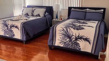 7 Schlafzimmer, Bügeleisen/Bügelbrett, WLAN, Bettwäsche