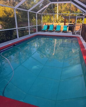 Outdoor pool, a heated pool