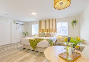 1 bedroom, desk, iron/ironing board, free WiFi