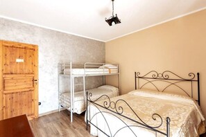 1 bedroom, free WiFi