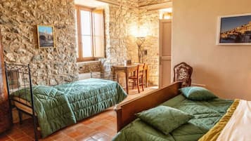 1 Schlafzimmer, Schreibtisch, Bügeleisen/Bügelbrett, WLAN