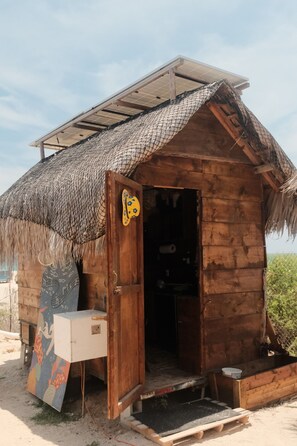 Holzhütte, Meerblick | 1 Schlafzimmer, kostenloses WLAN