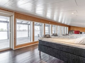 5 bedrooms, internet
