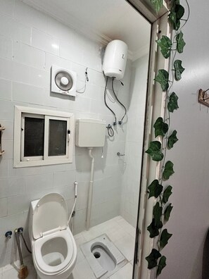 Hårtørrer, håndklæder, Sæbe