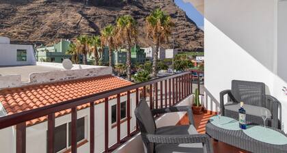 Appartement 'Orion Beach' avec vue sur la mer, terrasse privée et Wi-Fi