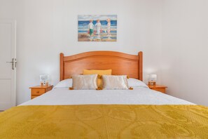 2 Schlafzimmer, Bügeleisen/Bügelbrett, kostenloses WLAN, Bettwäsche