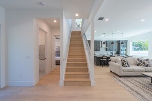 Interior - Luxury 6BR Sarasota Home Near Siesta Key (Sarasota)