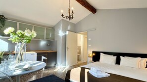 1 camera, ferro/asse da stiro, Wi-Fi gratuito, lenzuola