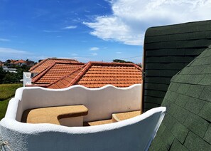 X2 Two Bedroom Villa | Balcony