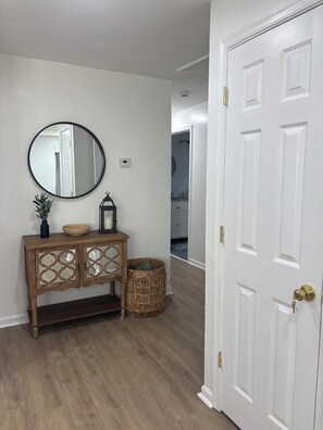 Interior - 3-bedroom house in heart of Newark close to Christiana Hospital & Mall (Newark)