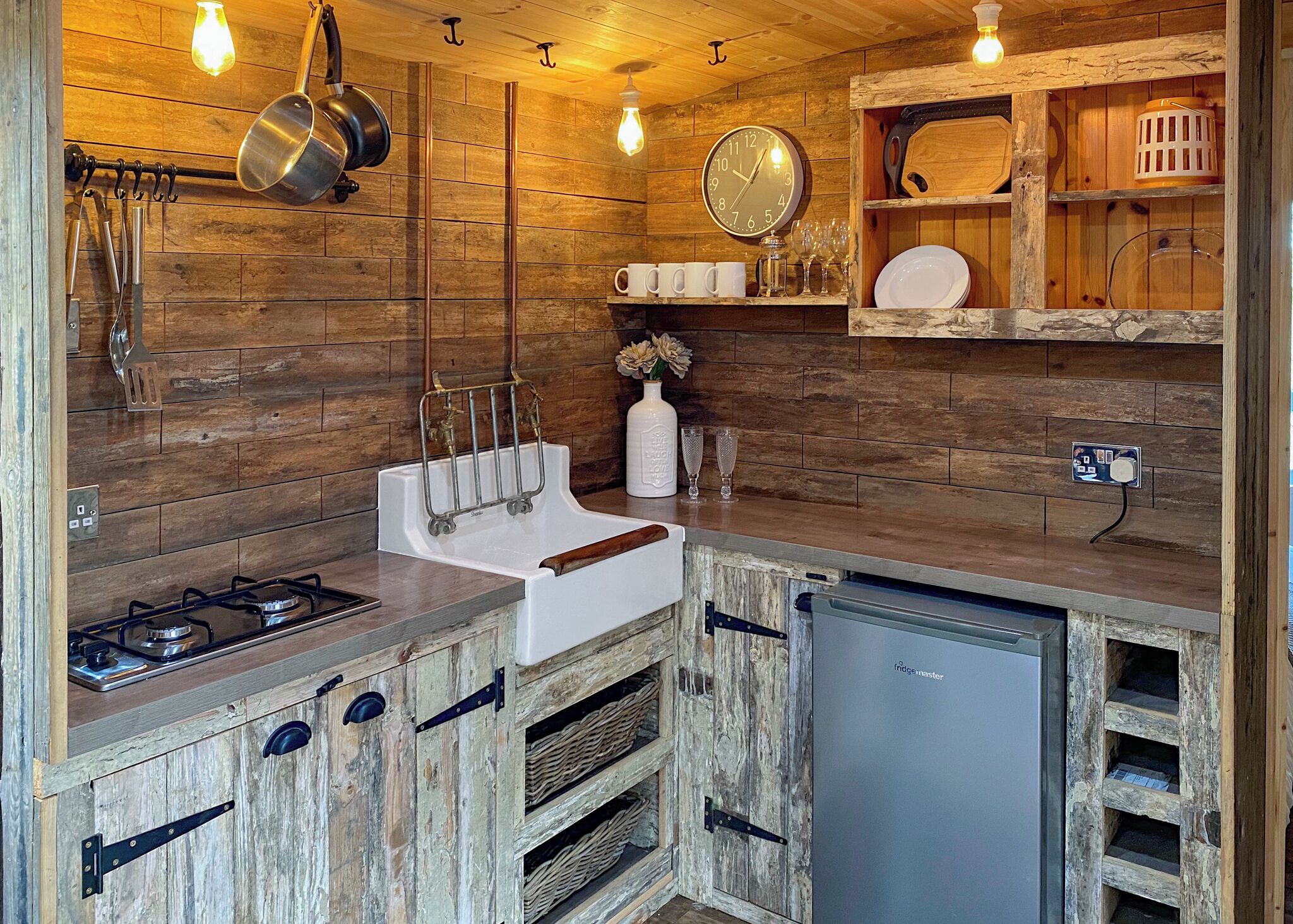 Fridge, oven, stovetop, toaster