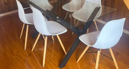 Spacious and comfortable casita (pets welcome)