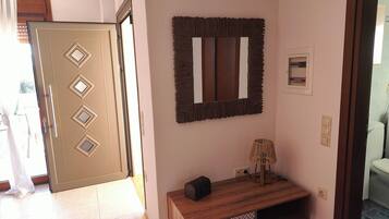 Traditional Villa | Living area | 32-inch Smart TV with digital channels, fireplace