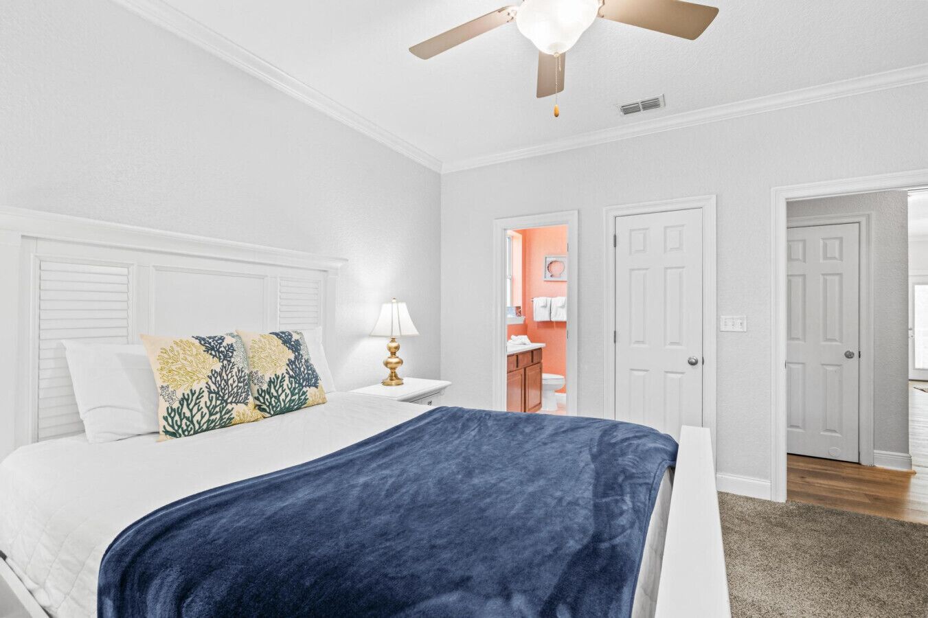 4 chambres, lit parapluie, Wi-Fi gratuit, draps fournis
