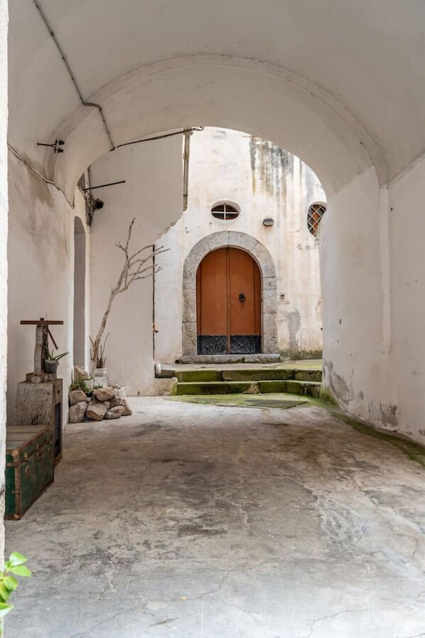 Property grounds - Casetta Vacanze - Camera doppia con bagno privato esterno (Frasso Telesino)