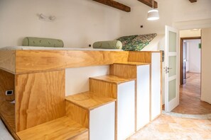 1 chambre, bureau, fer et planche Ă  repasser, Wi-Fi