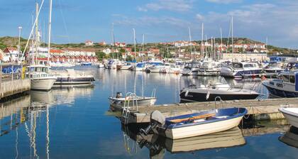 Cozy home in Rönnäng with WiFi