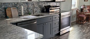 Beautiful 3 bedroom house in Villas NJ- dishwasher, washer/dryer, and ac.