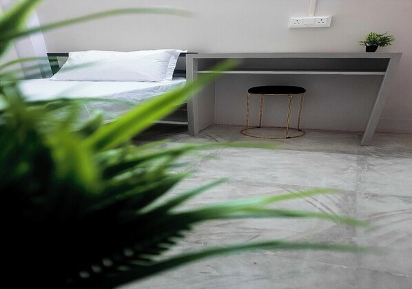 Basic Single Room, Patio, City View