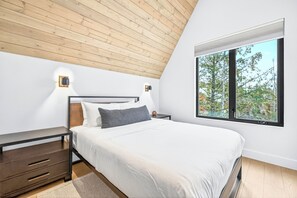3 bedrooms, free WiFi, bed sheets