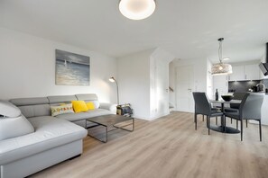 Unclassified image, 3 of 18, button - Juli - Relaxing vacation in the vacation home "Juli" on Sylt - your dream destination! (Sylt / OT Tinnum)