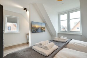 Unclassified image, 4 of 18, button - Juli - Relaxing vacation in the vacation home "Juli" on Sylt - your dream destination! (Sylt / OT Tinnum)