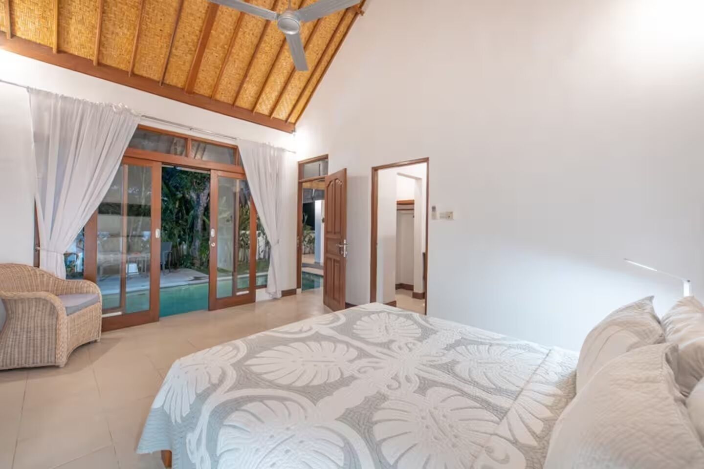 2 Schlafzimmer, Zimmersafe, kostenloses WLAN, Bettwäsche
