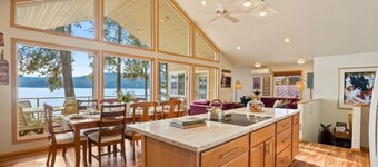 Lakefront Cabin Retreat with Stunning CDA Views