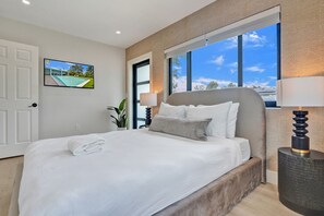 5 عدّة غرف نوم ومكتب ومكواة/لوح كي وواي فاي مجانًا