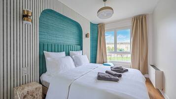 2 bedrooms, desk, iron/ironing board, free WiFi