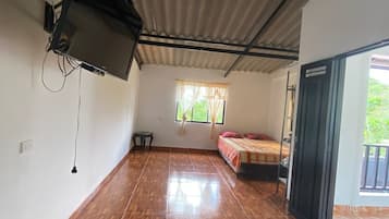 5 chambres, Wi-Fi, draps fournis