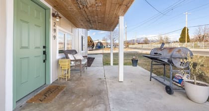 Lehi Bungalow | Massage* | Patio