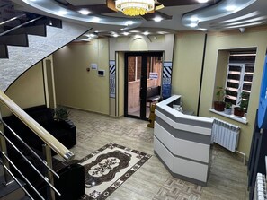 Reception - Turon hotel (Denov)